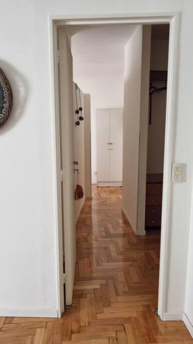 Avenida Cordoba Pura Luz Y Amplitud ,cochera Appartamento